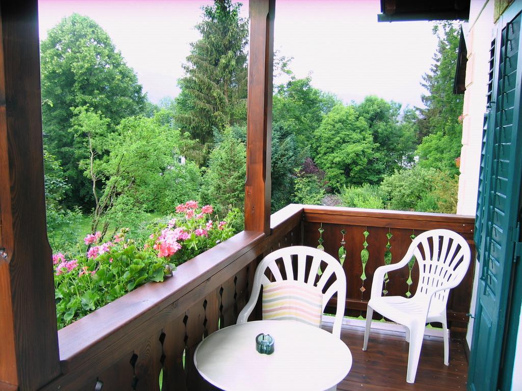 Gaestehaus Sonnenwinkel - Villa Roesler Sankt Wolfgang im Salzkammergut Room photo