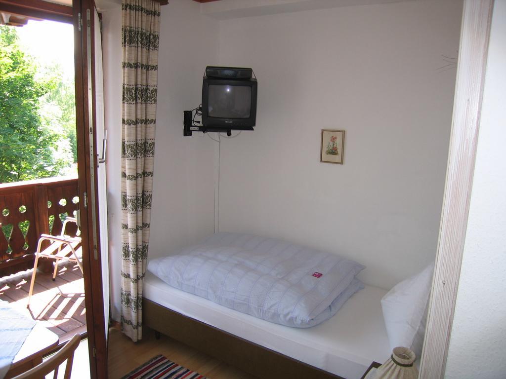 Gaestehaus Sonnenwinkel - Villa Roesler Sankt Wolfgang im Salzkammergut Room photo